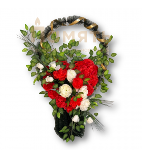 Корзина Сердце - красно – белая Корзина Сердце - красно – белая